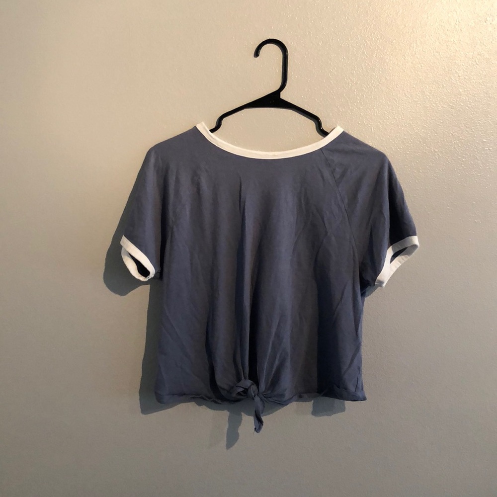 Forever 21 tee